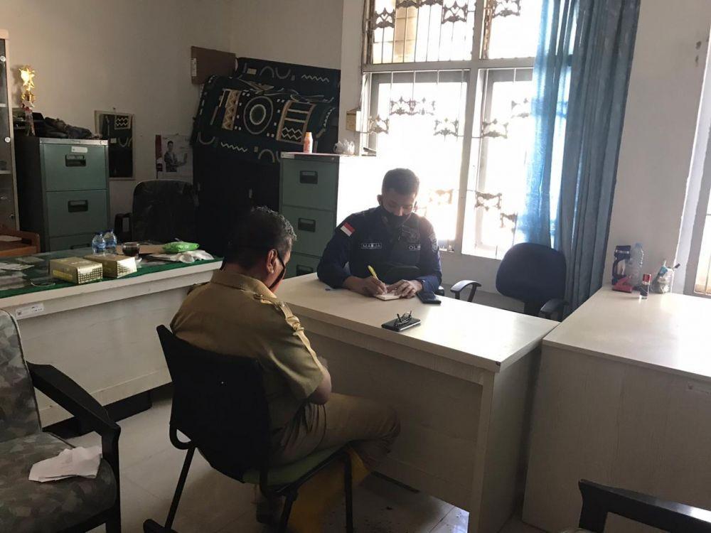 Polisi memeriksa sejumlah pegawai terkait kebakaran Kantor Dinkes Sulsel. IDN Times/Polrestabes Makassar