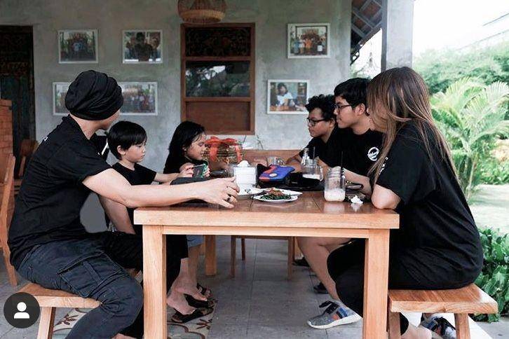 Instagram.com/duniamanji/