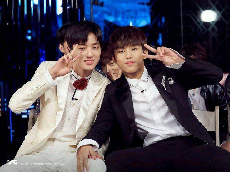 twitter.com/jeongwoohaa