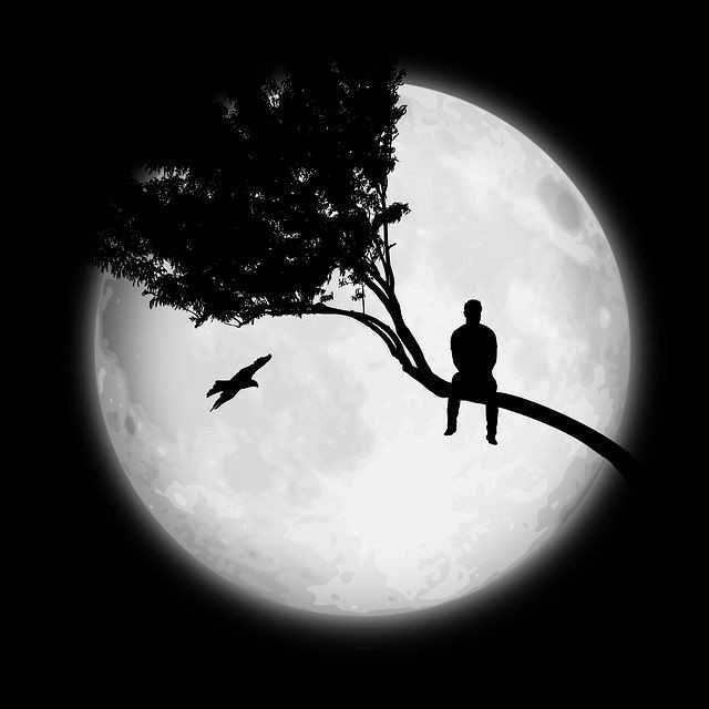 [PUISI] Bulan di Peraduan