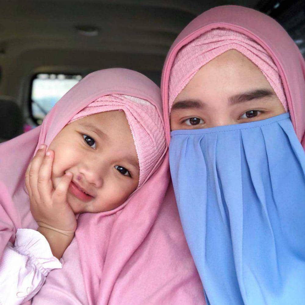 Instagram.com/mommy_starla