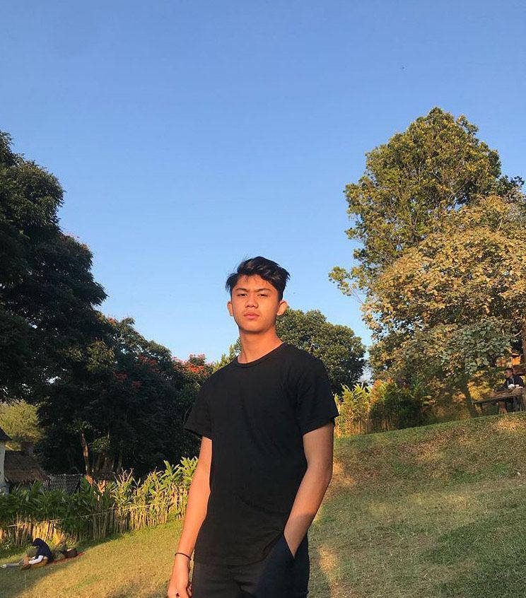 instagram.com/muhamadvaleron__