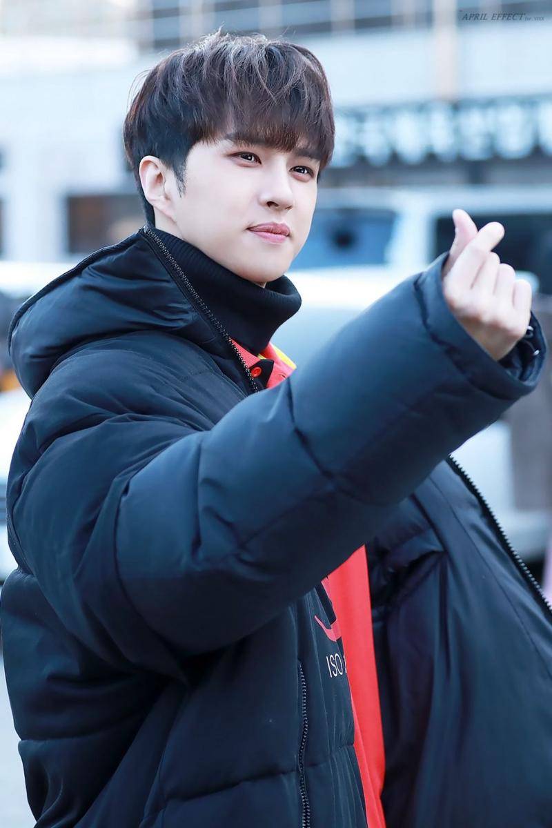 twitter.com/koreaboo
