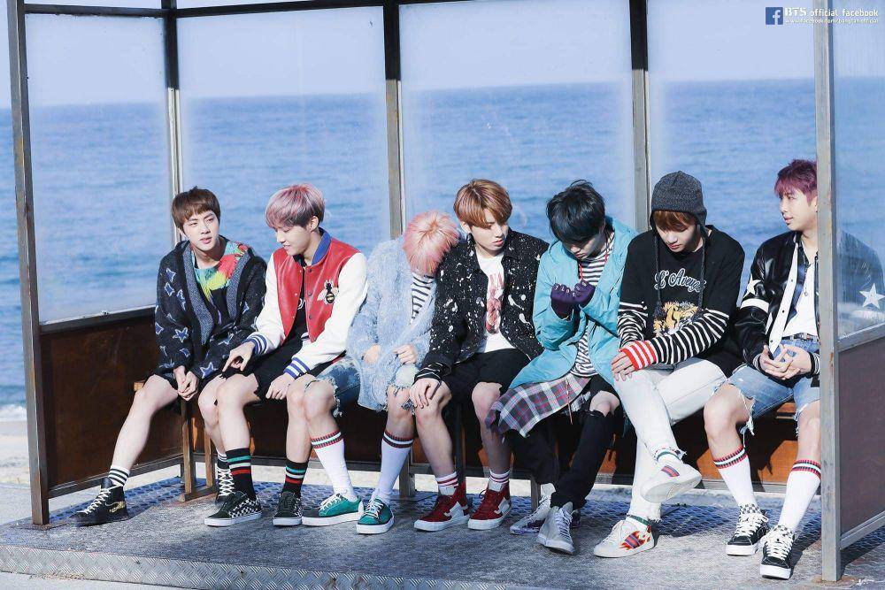 facebook.com/bangtan.official