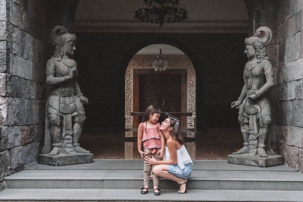 Ajak Gempi & Wijin, 10 Potret Seru Liburan Gisella Anastasia di Jogja