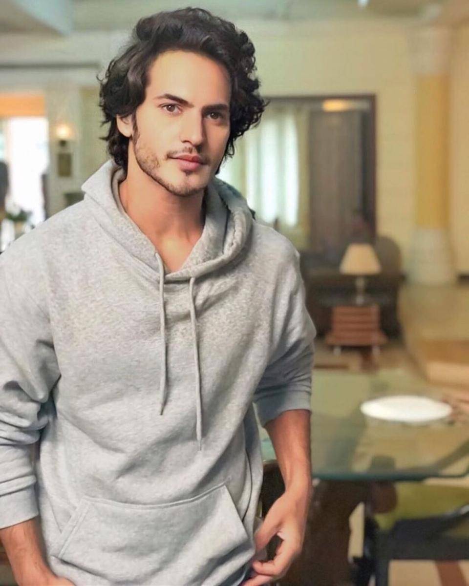 Instagram.com/ravi.bhatia