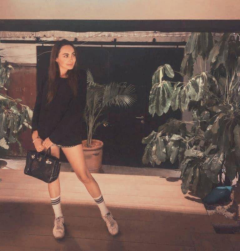 instagram.com/rezerdewi