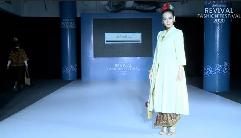 youtube.com/Jakarta Fashion Week
