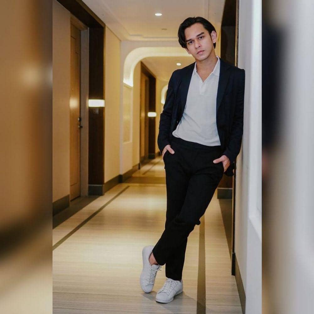 Instagram.com/azofrangga