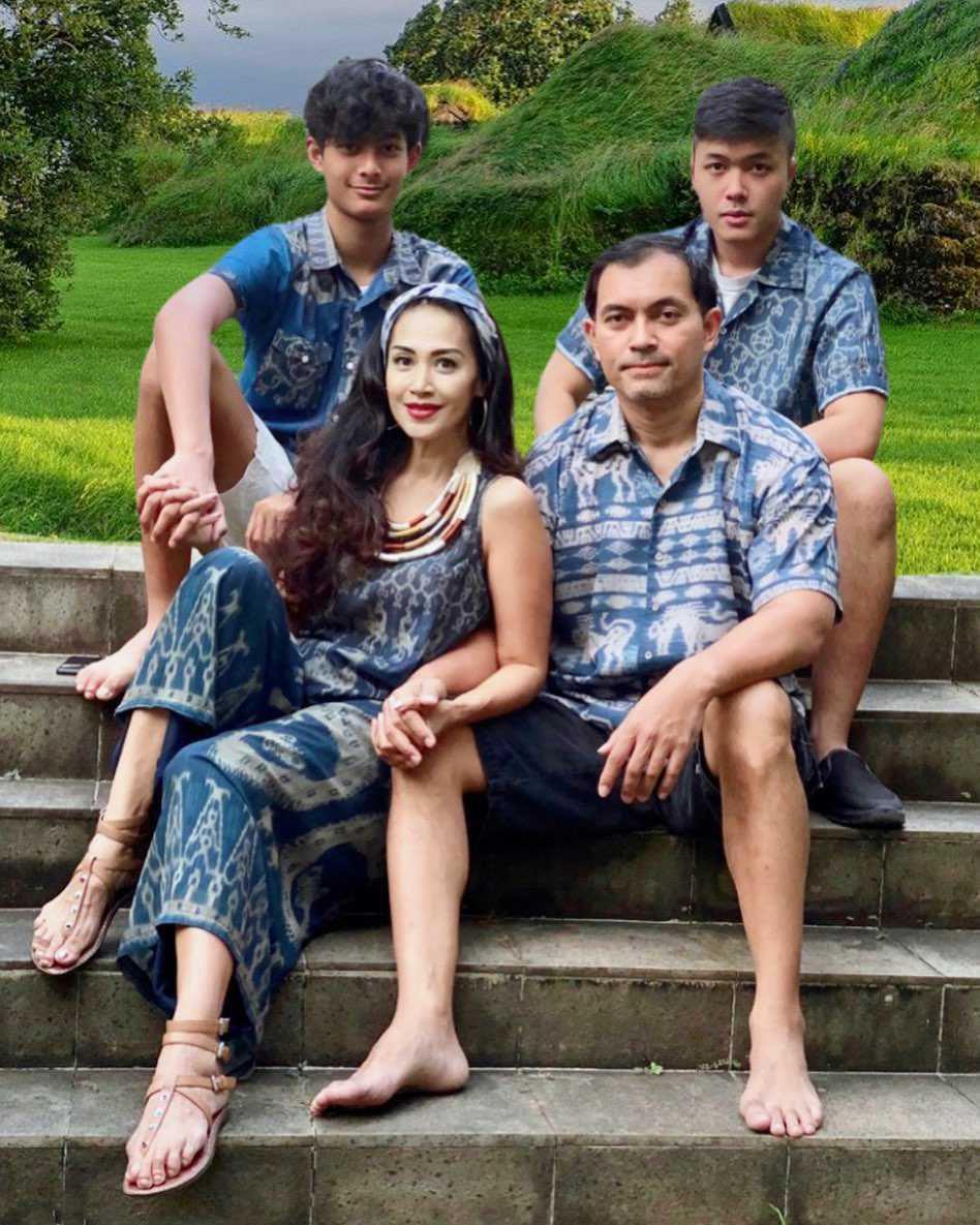 instagram.com/dps_diahpermatasari