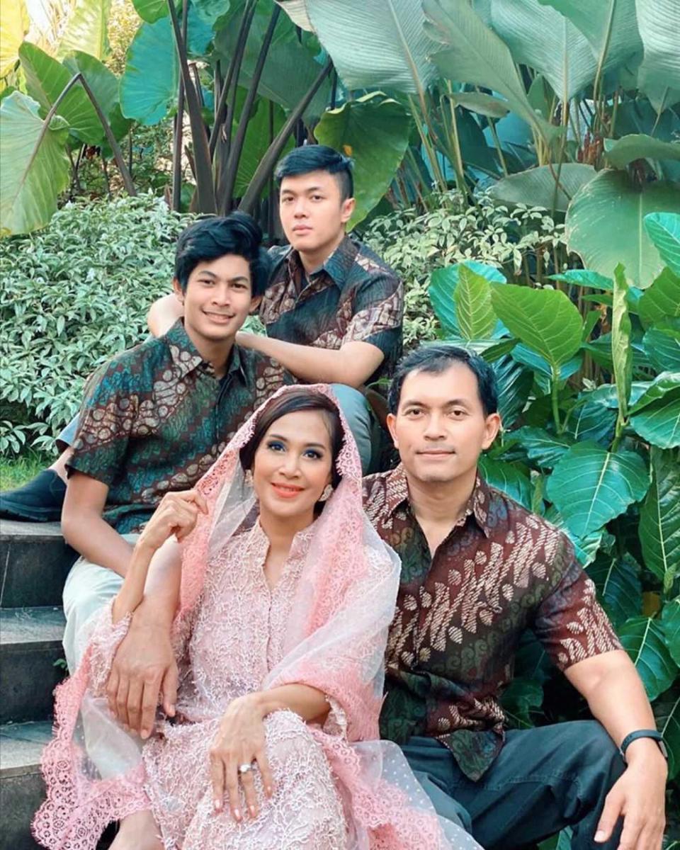 instagram.com/dps_diahpermatasari