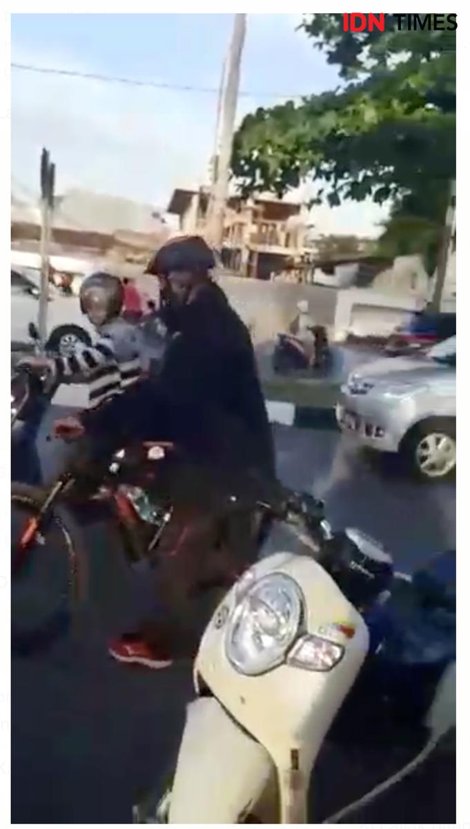 Tangkapan layar Walikota Padang dengan PKL. Doc. IDN Times
