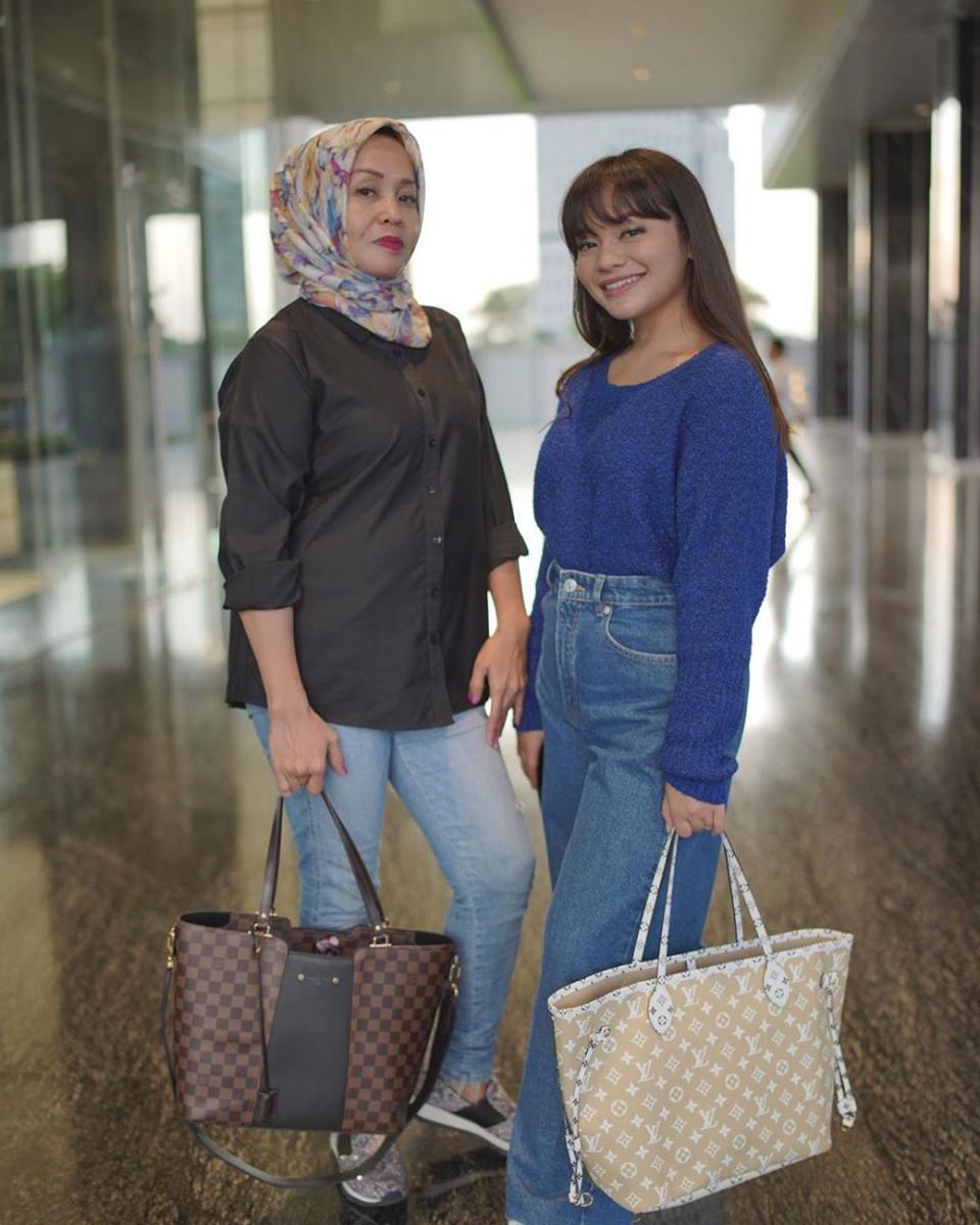 Instagram.com/oktarina28