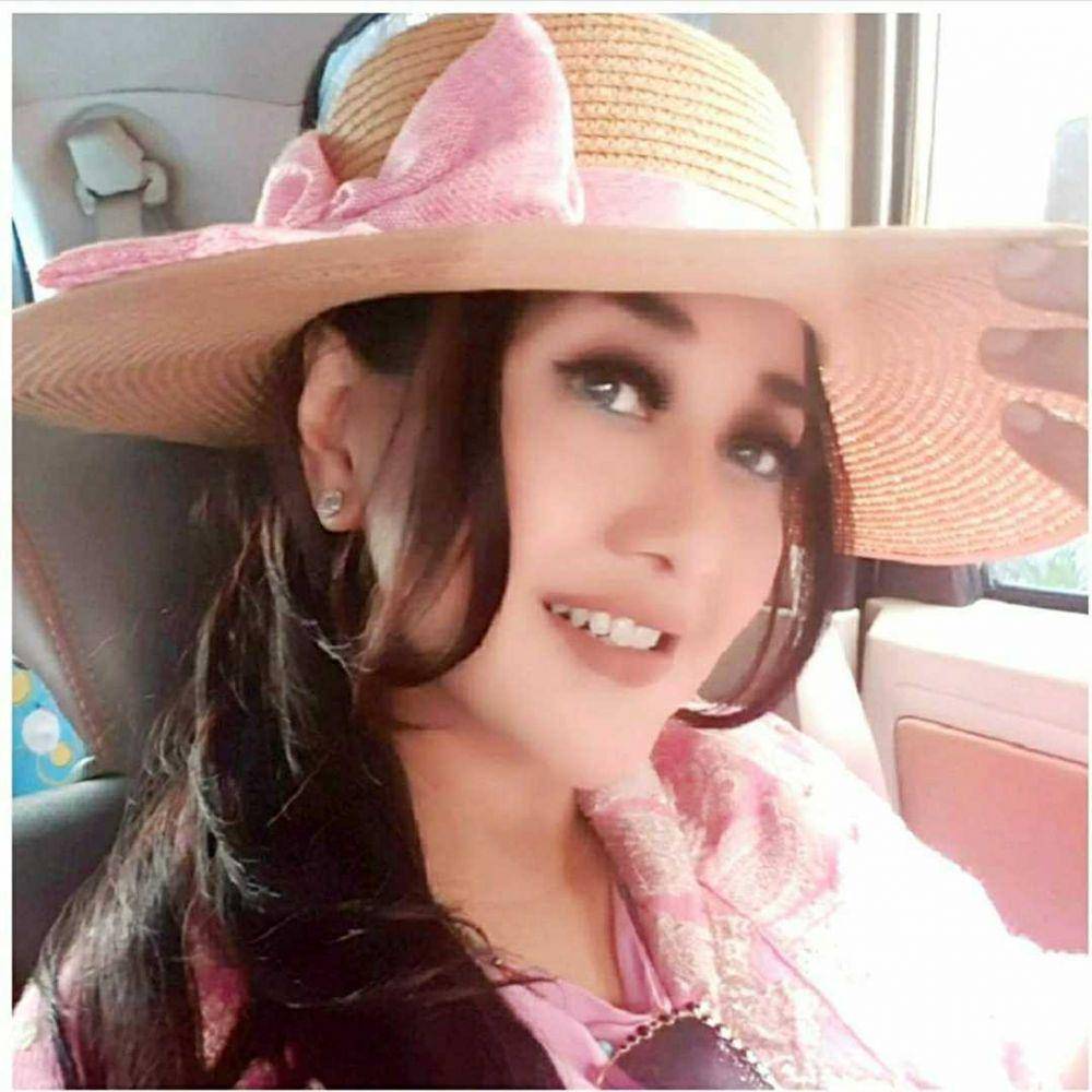 instagram.com/paramitha118real