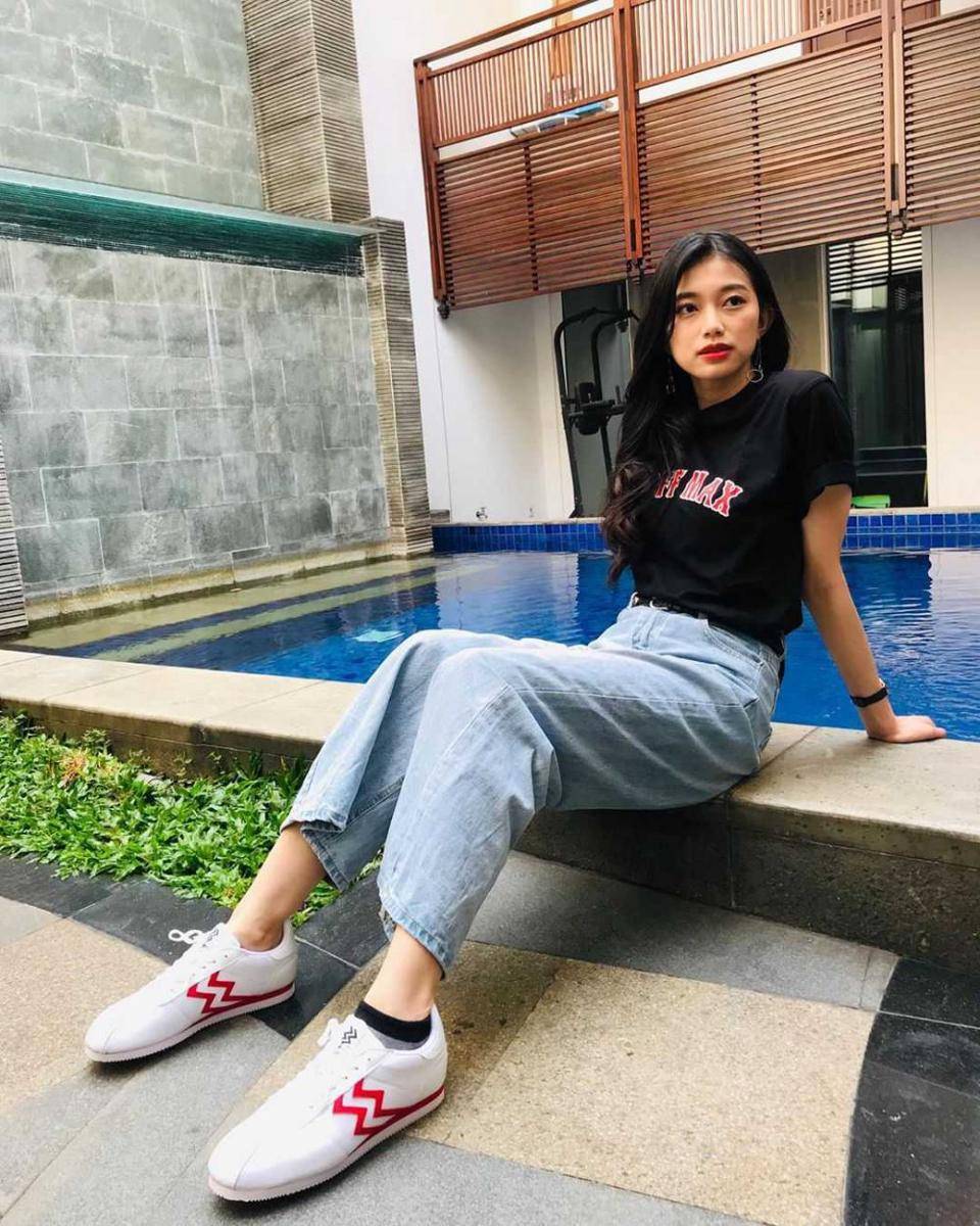 instagram/jkt48desy