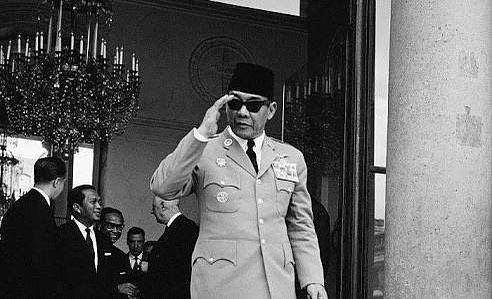 instagram.com/menursoekarno