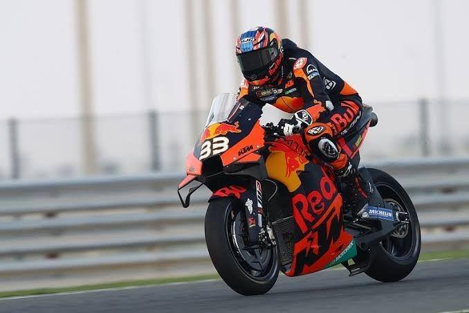 Hasil MotoGP Ceko: Kejutan Dibuat Binder, Quartararo Gagal Naik Podium