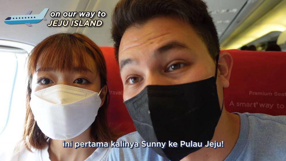 YouTube.com/Sunny and Chris/