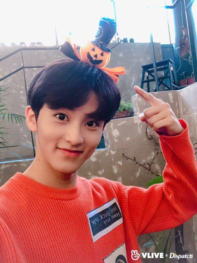 twitter.com/markhyuckarchiv