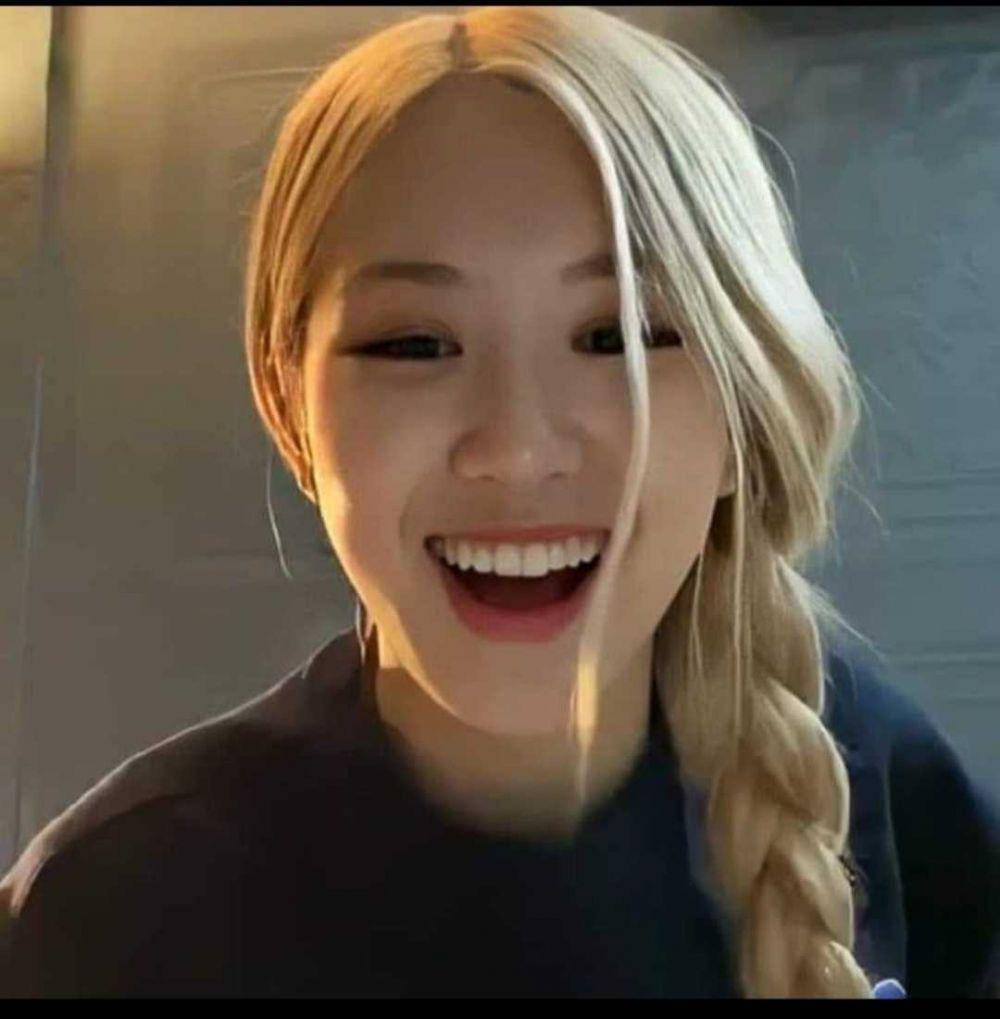 Twitter.com/bubblyjisooyah