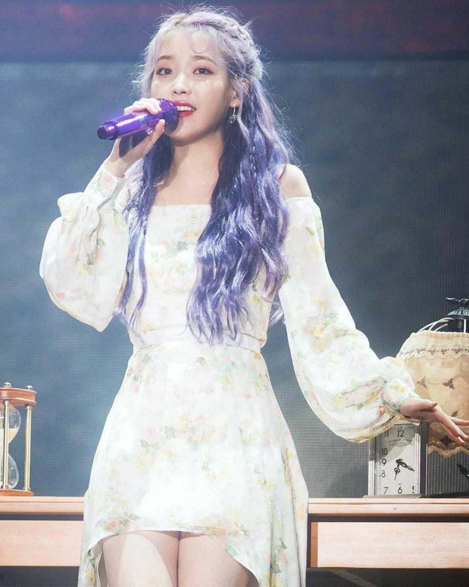 instagram.com/lilyiu_