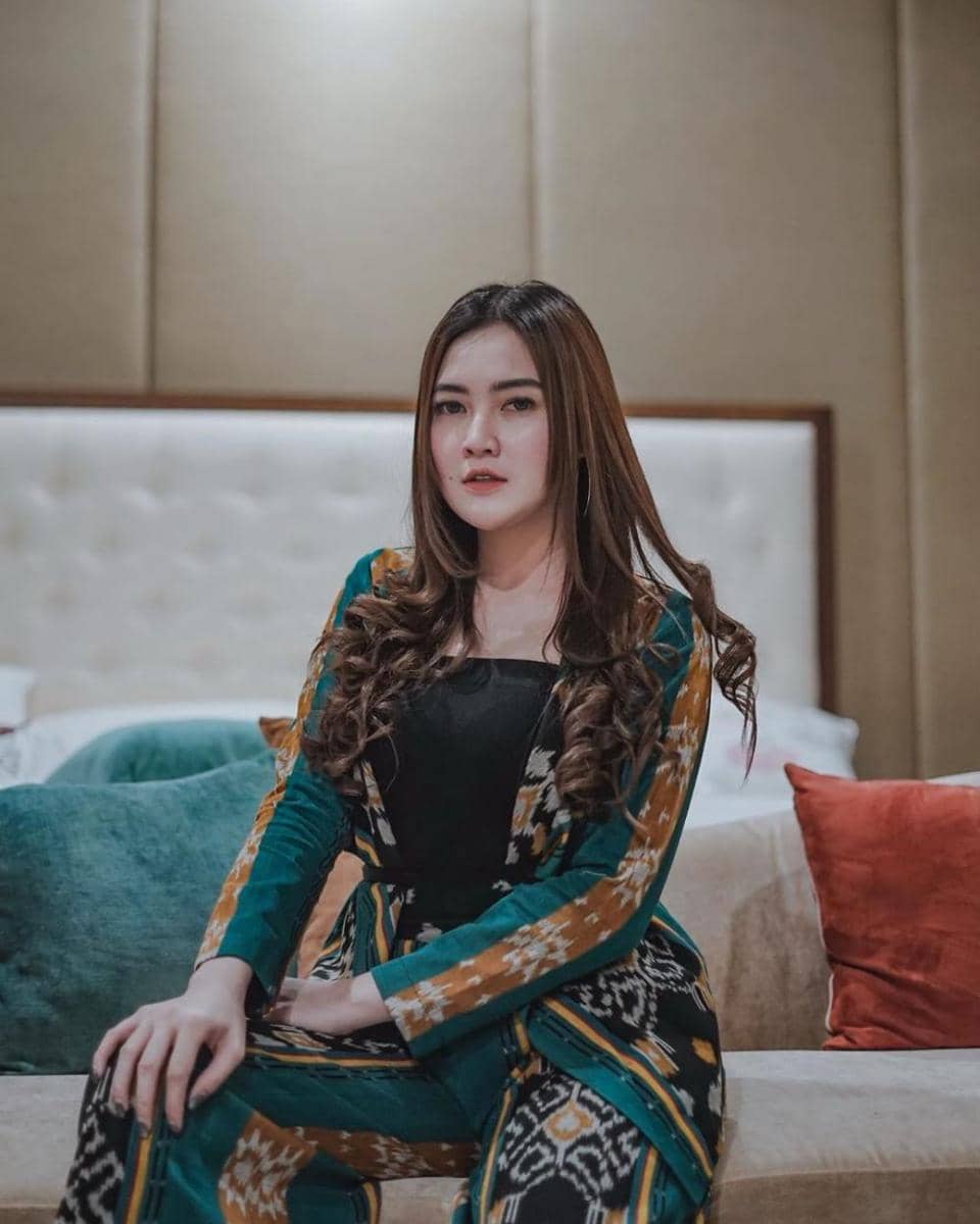 Sering Dikira Muslim, 7 Penyanyi Dangdut Ini Ternyata Beragama Kristen