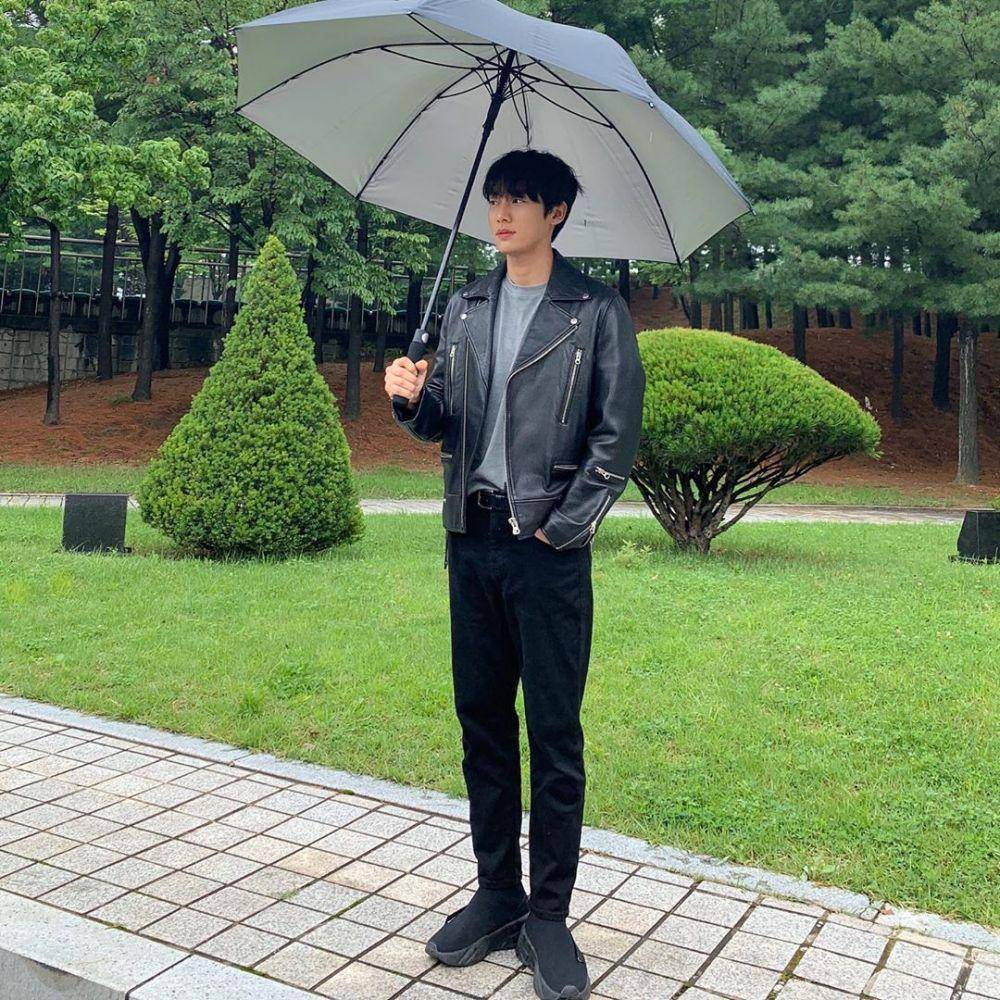 Instagram.com/rnjs28/