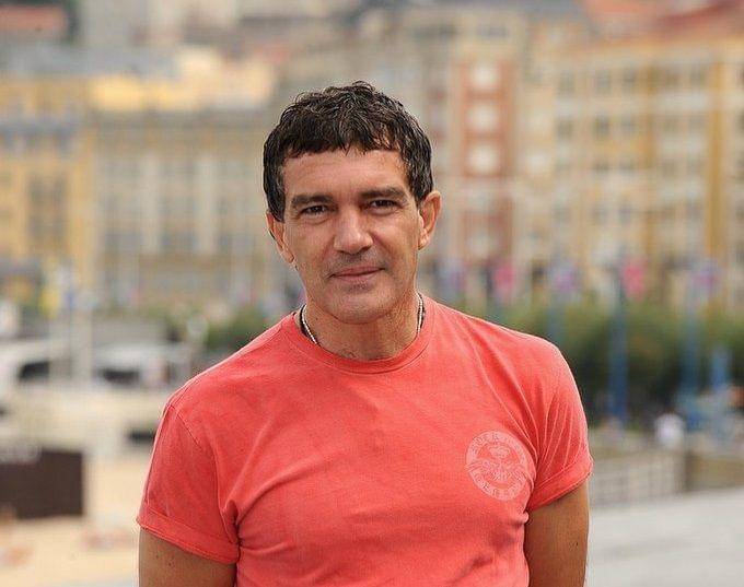 Instagram.com/antoniobanderasoficial