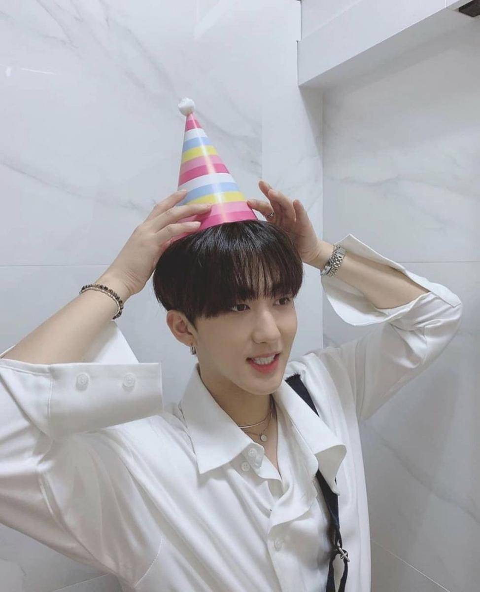 instagram.com/changbin_gyu