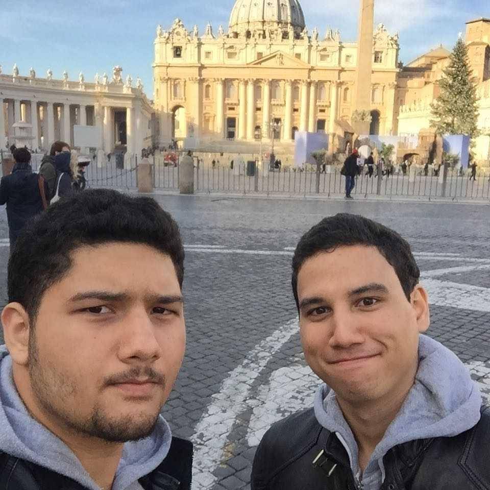 instagram.com/nigelphilo