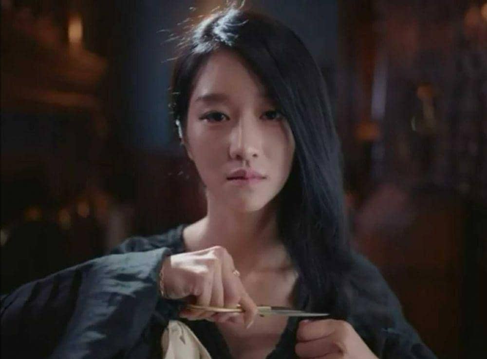 Ini 6 Tafsir Sinis Moon-young atas Dongeng Terkenal Dunia di 'IOTNBO'