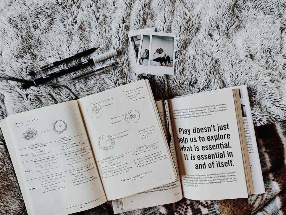 unsplash.com/@noemieke