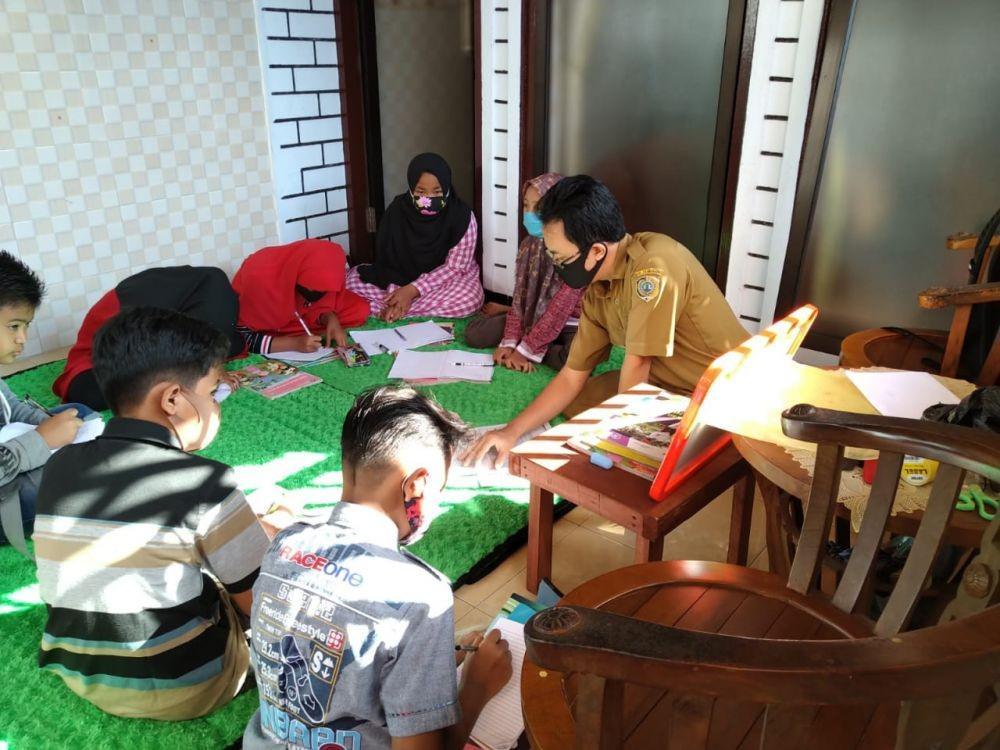 Anak 9 Tahun Positif COVID-19, Kelompok Luring di Tulungagung Di-Swab