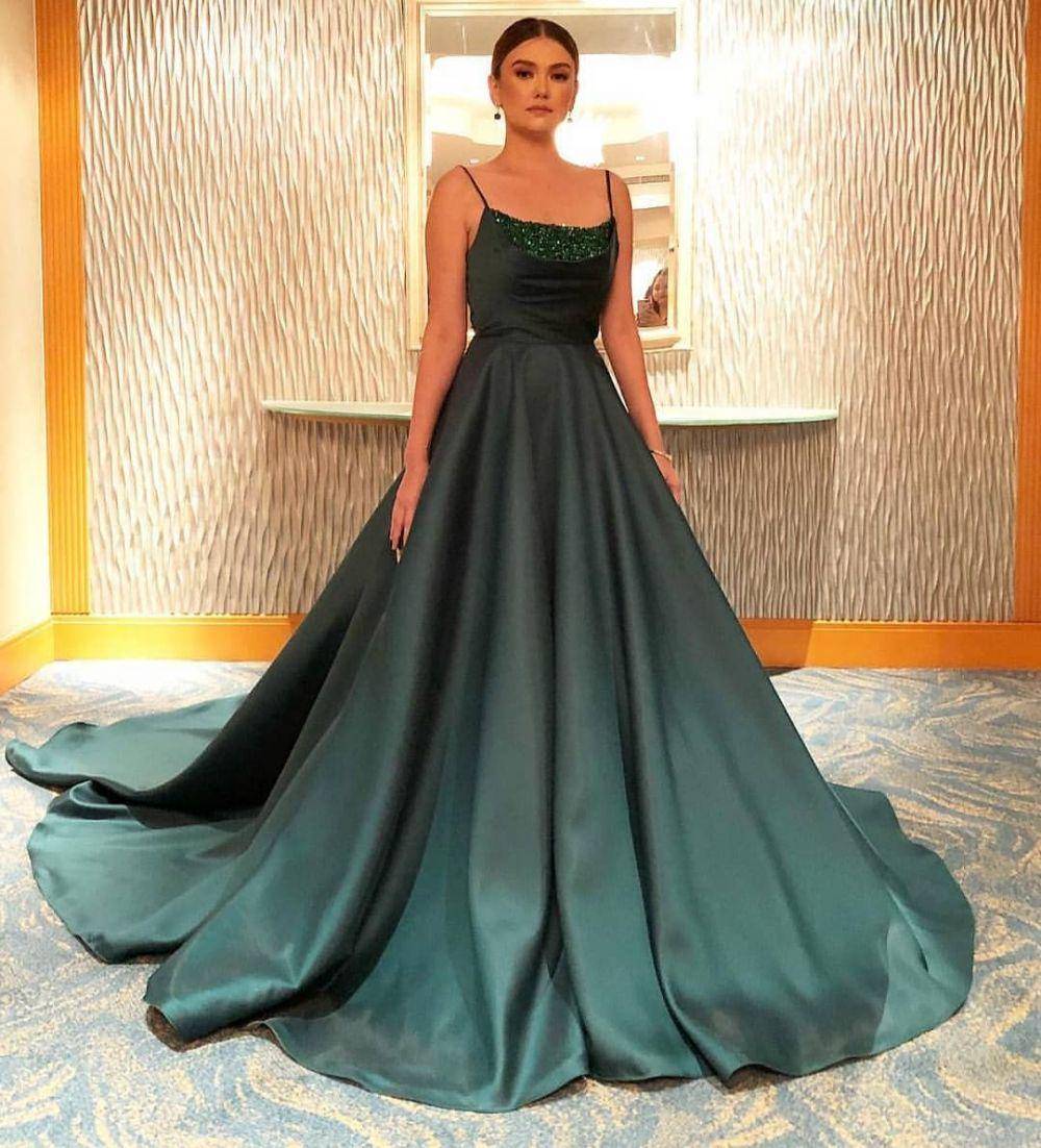 instagram.com/hautecouture_book