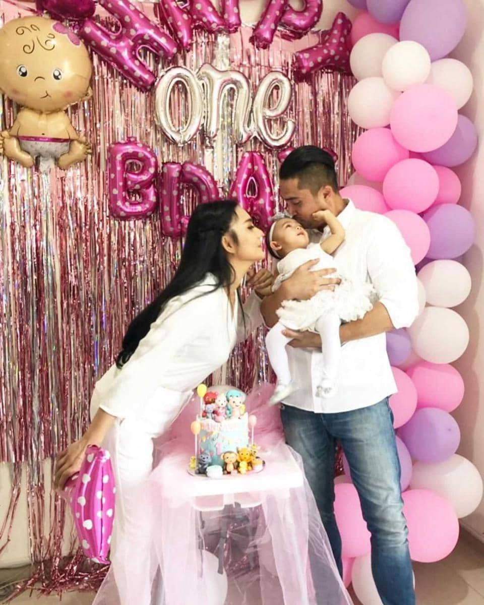 Instagram.com/rezapahlevi101