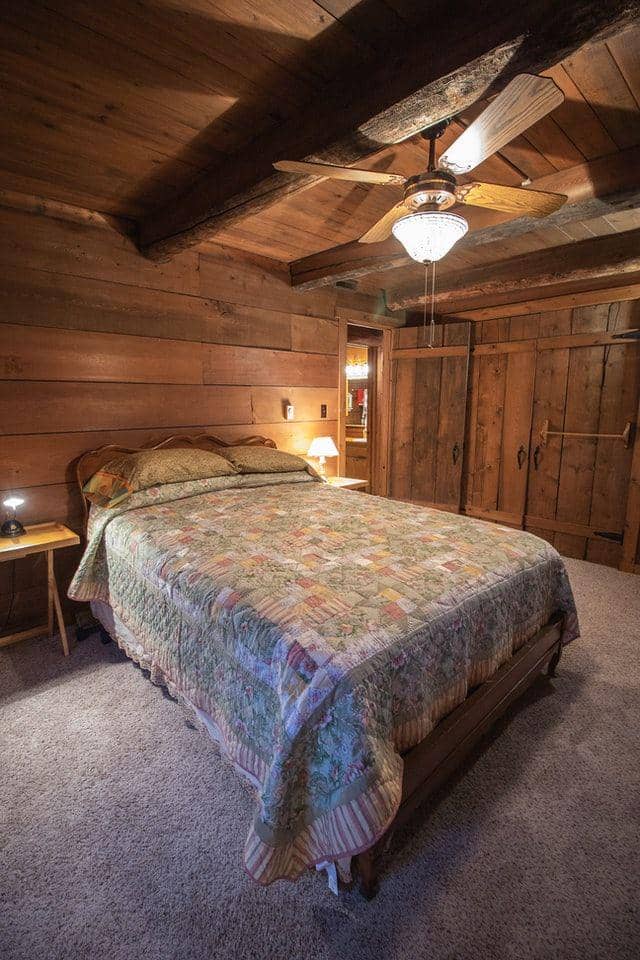 unsplash/isaac jarnagin