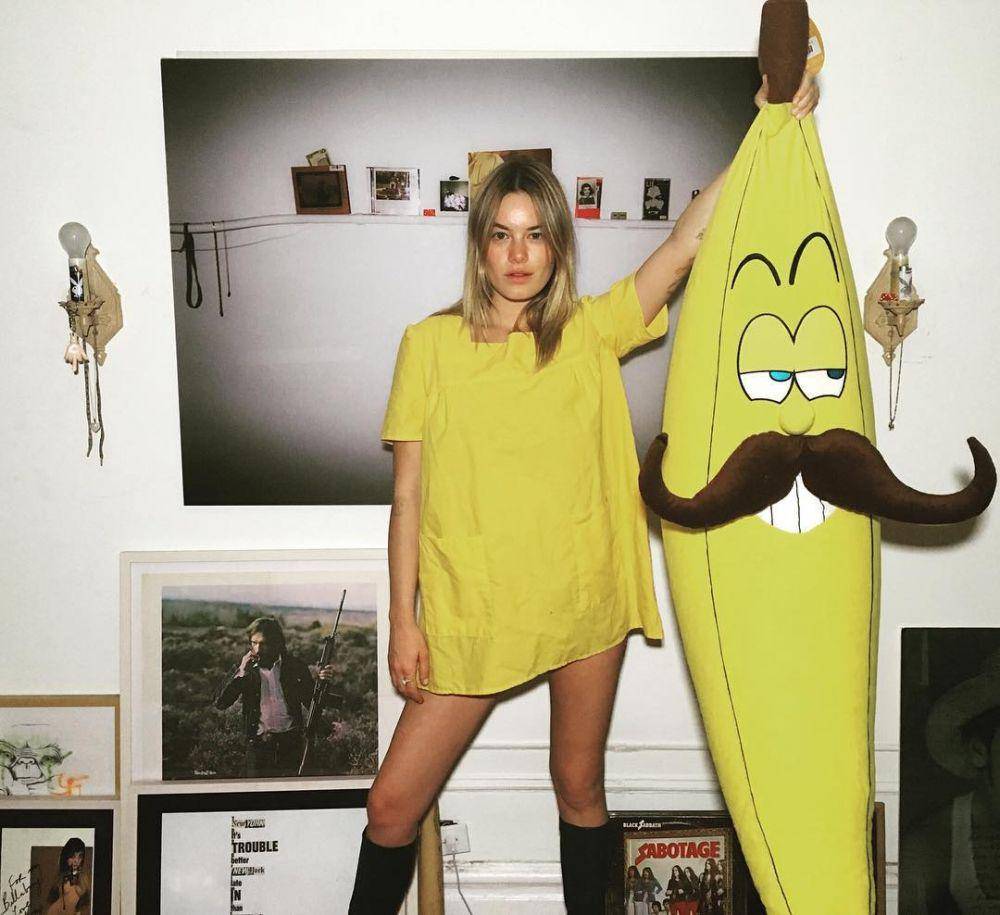 instagram.com/fingermonkey