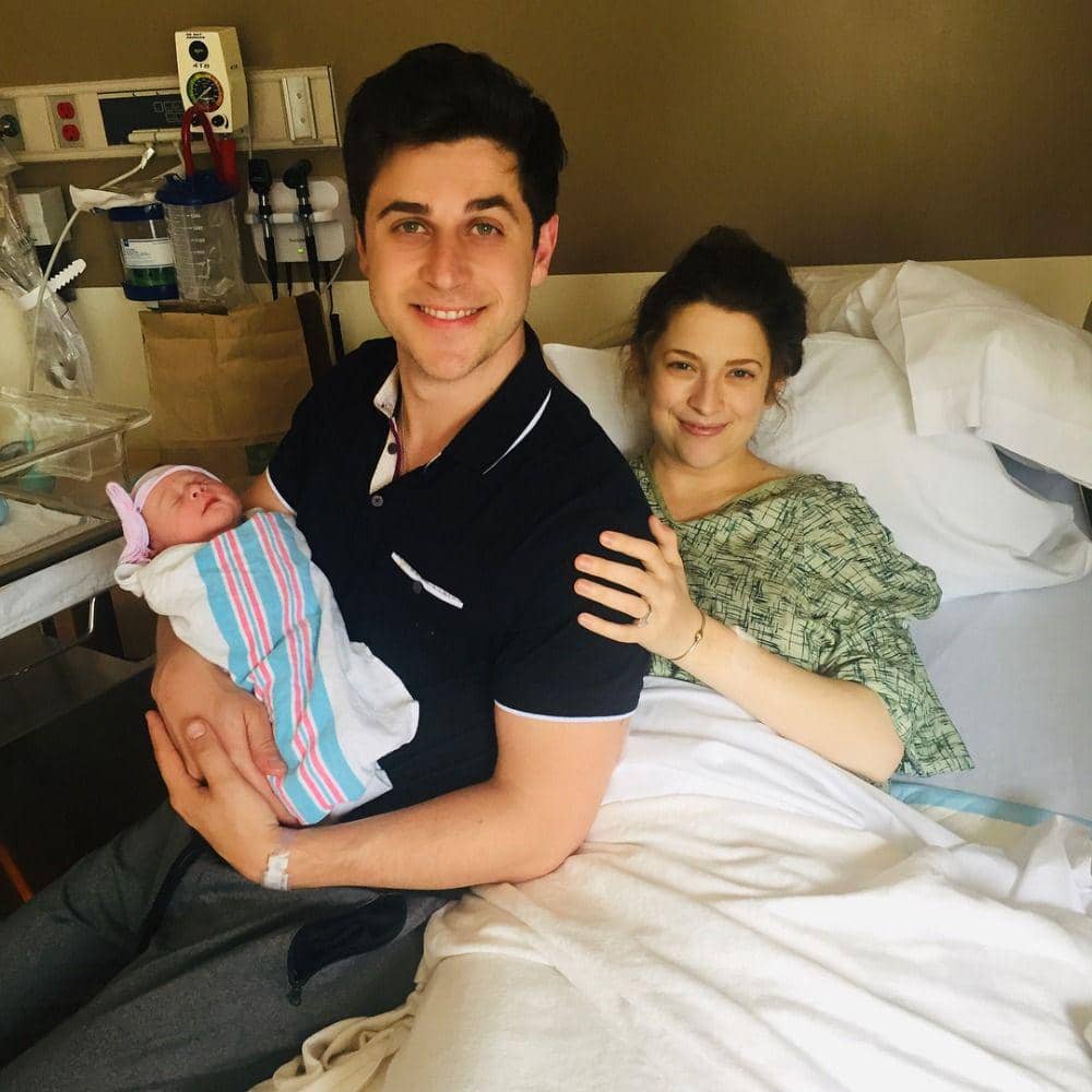 instagram.com/davidhenrie