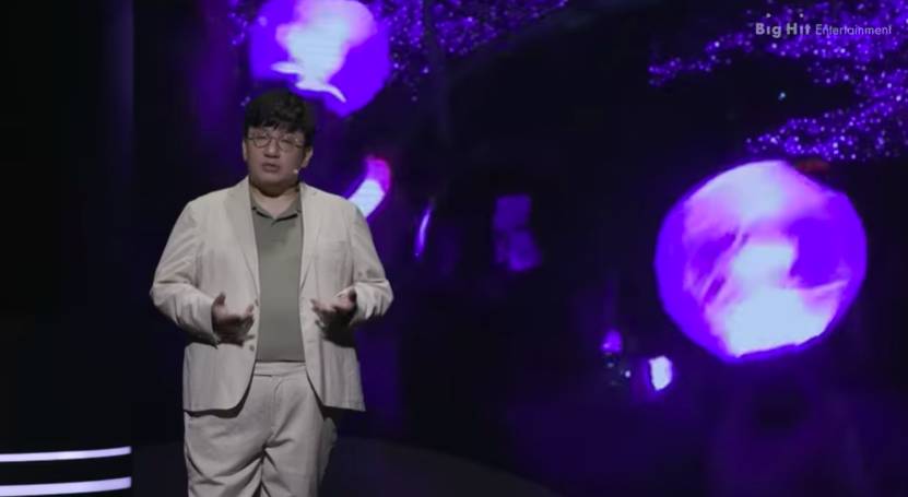 Bang Si-hyuk, Chairman dan CEO Big Hit Entertainment, saat presentasi pada 13 Agustus 2020. YouTube/Big Hit