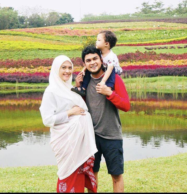 Instagram.com/adhityaputri/