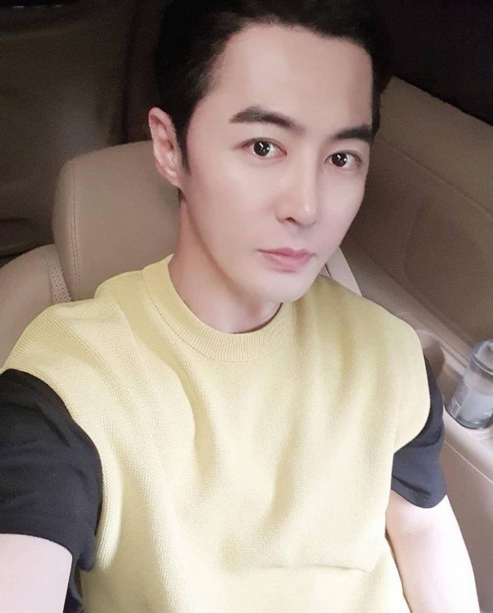 instagram.com/junjin.shinhwa