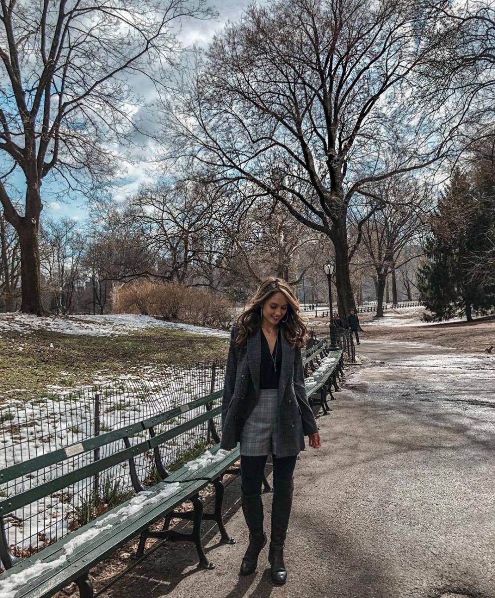 Instagram.com/claurakiehl