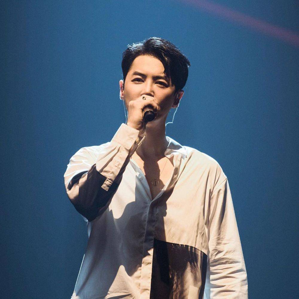 instagram.com/shinhwa_official