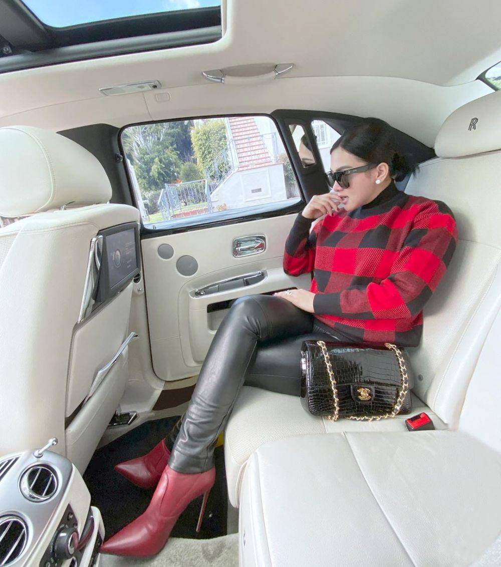 instagram.com/princessyahrini