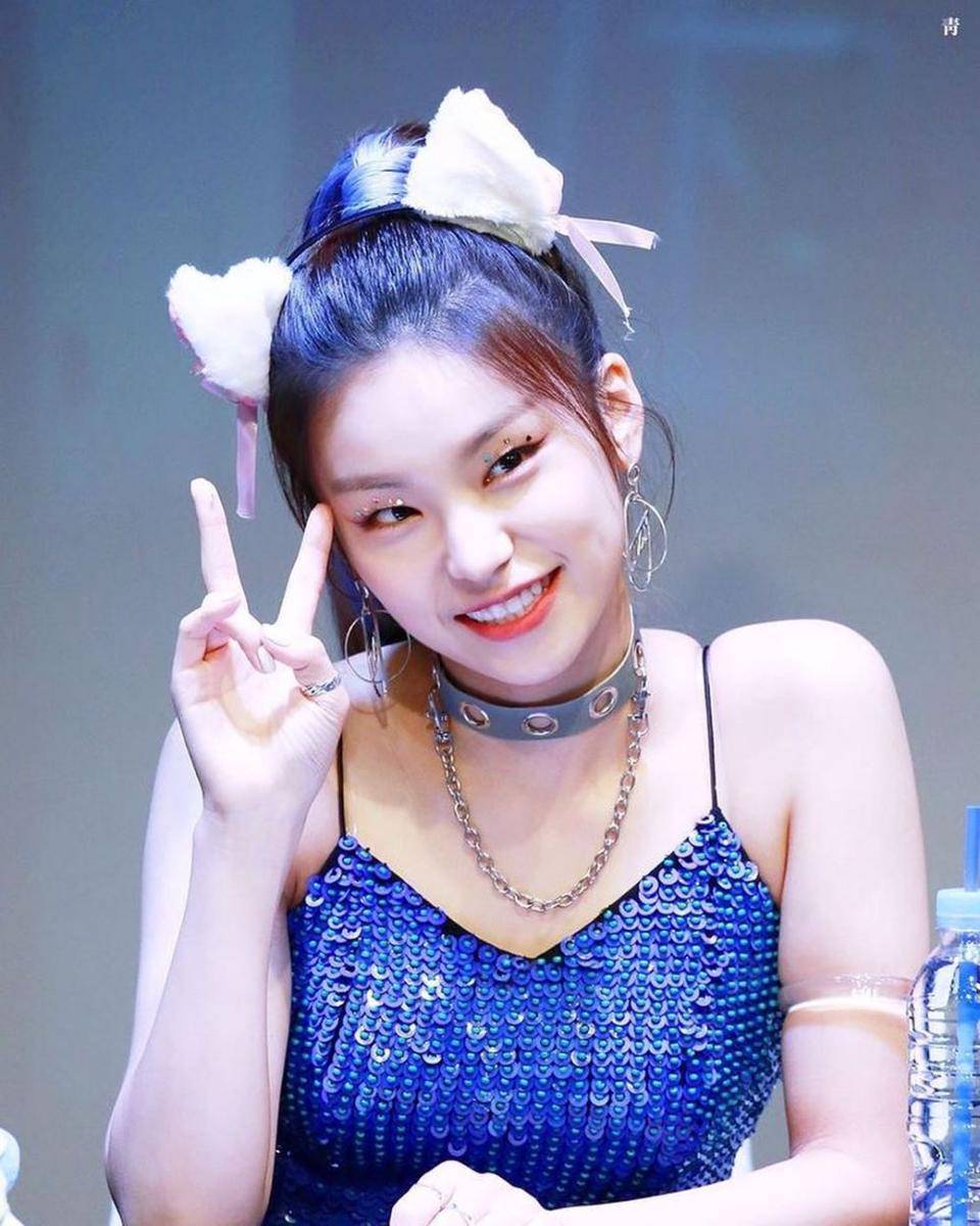 instagram.com/yeji.ltzy