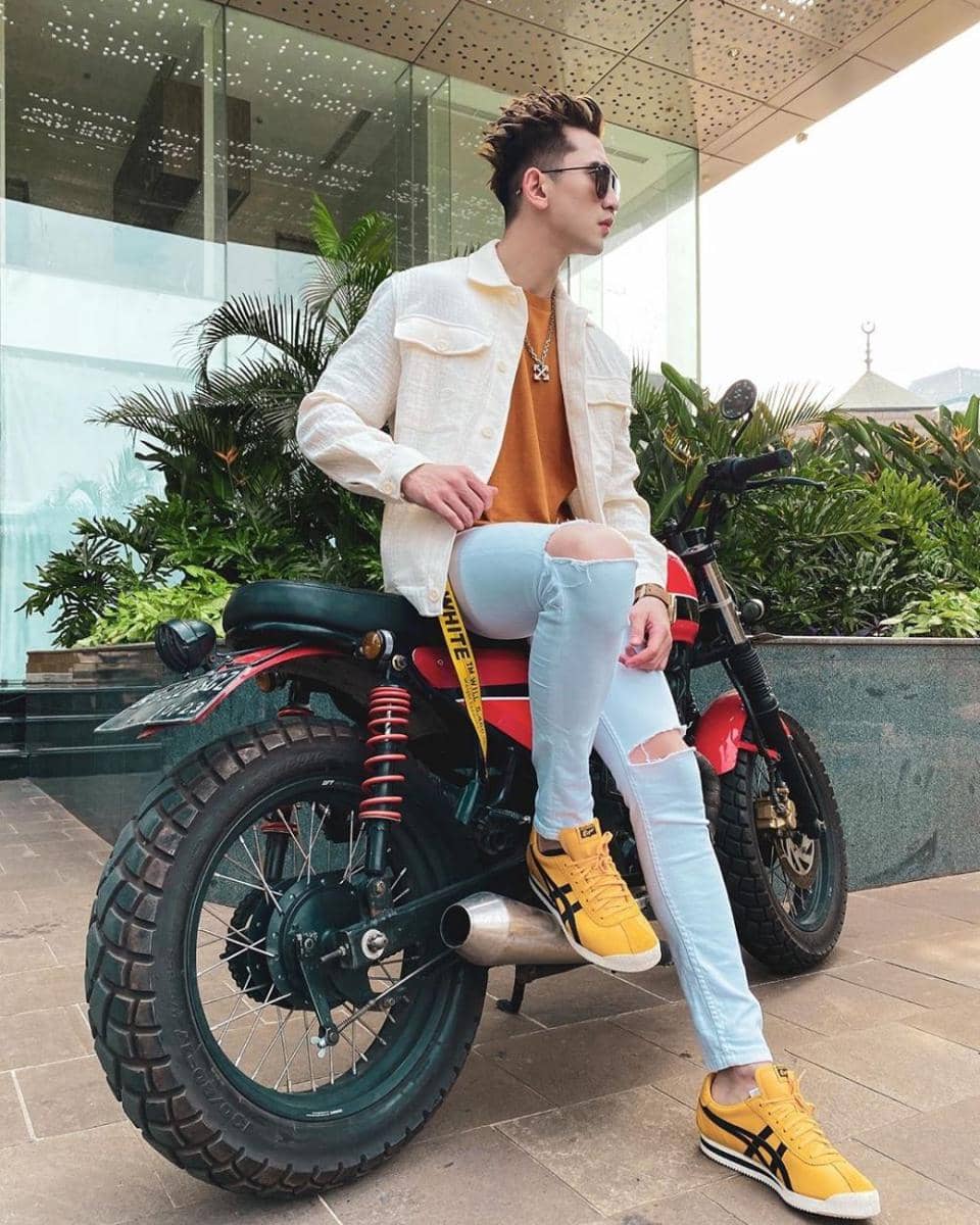 instagram.com/bramastavrl/