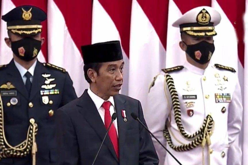 Presiden Jokowi dalam Rapat Paripurna DPR RI pada Jumat (14/8/2020) (Youtube.com/DPR RI)