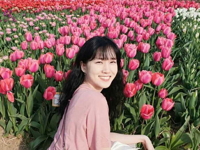 Comeback Akting, 10 Pesona Park Eun Bin Saat Pamerkan Eye Smile