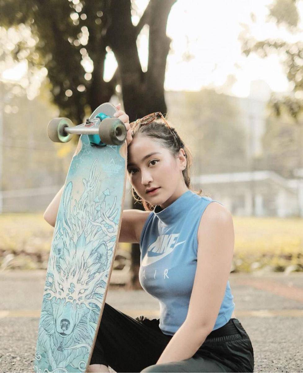 Instagram/salshabillaadr