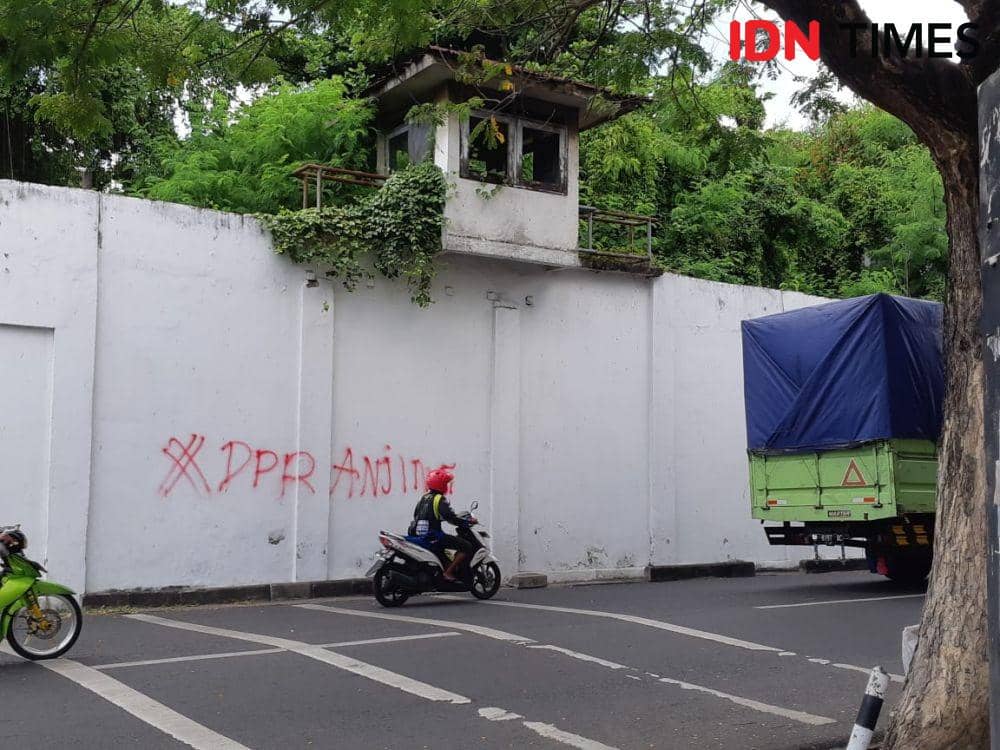 Salah satu gardu pos pantau Penjara Kalisosok, Surabaya. IDN Times/Ardiansyah Fajar